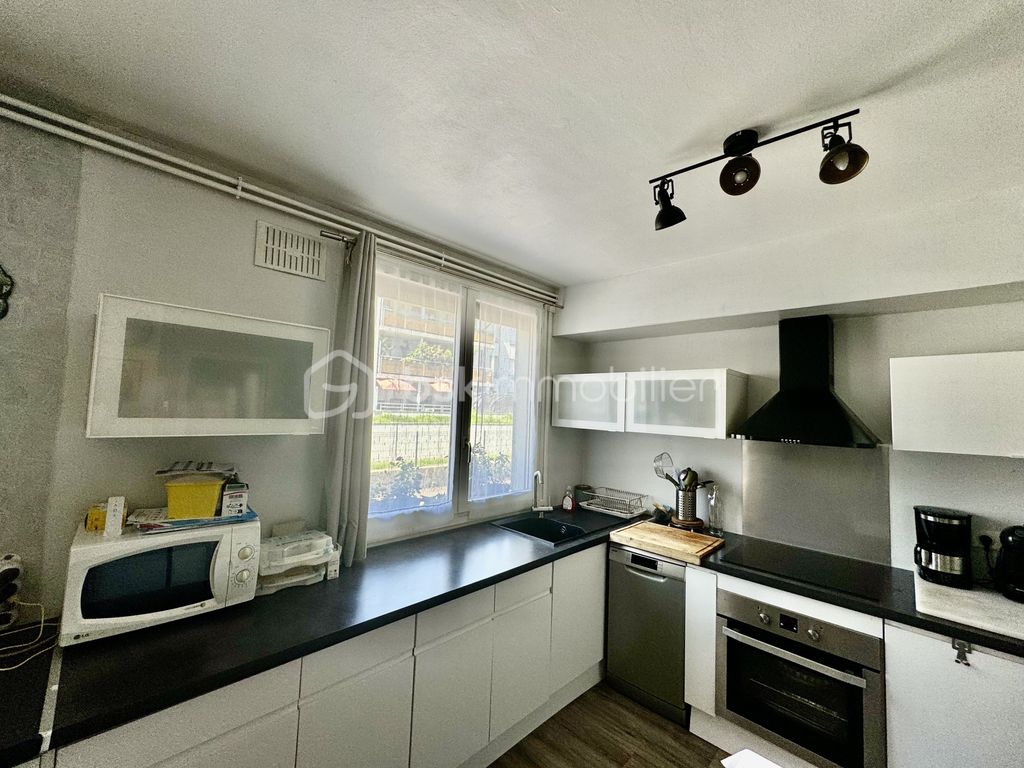 Achat appartement à vendre 4 pièces 70 m² - Fontaine