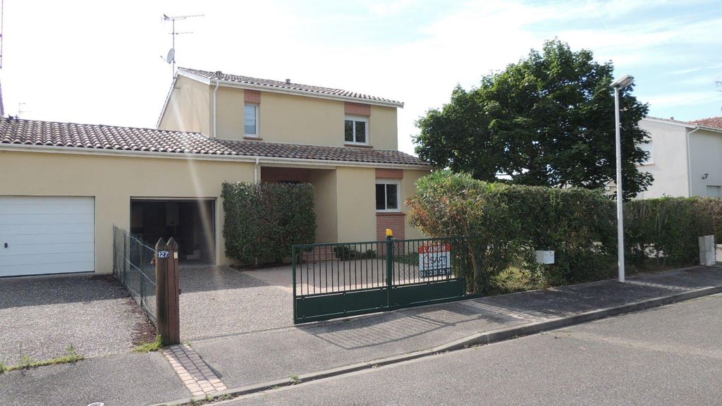 Achat maison à vendre 4 chambres 105 m² - Agen