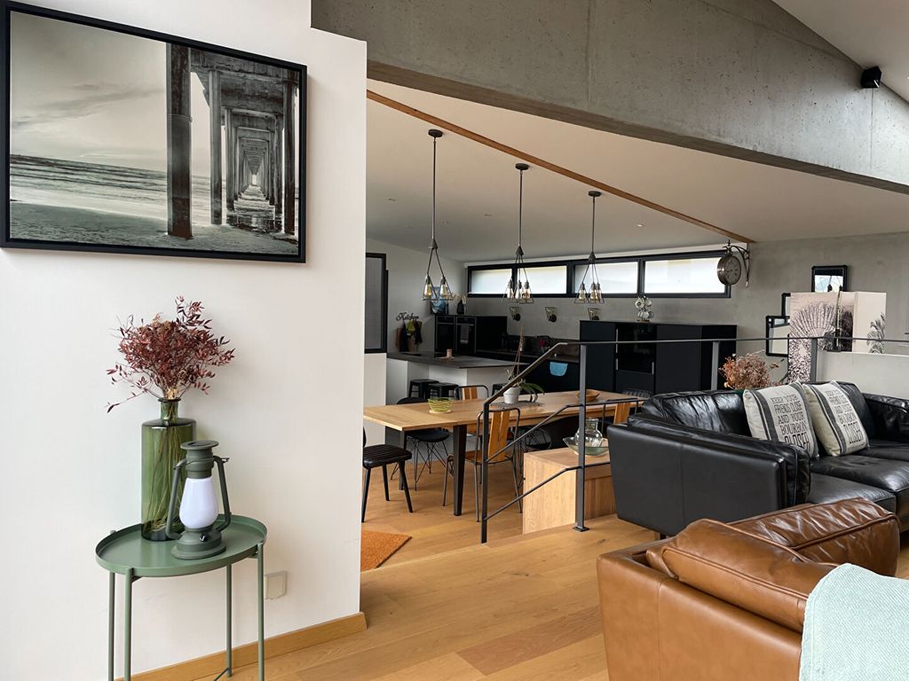 Achat maison à vendre 3 chambres 250 m² - Saint-Malo