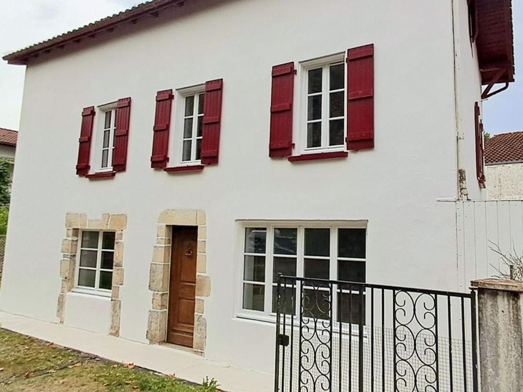 Achat maison à vendre 4 chambres 127 m² - La Bastide-Clairence