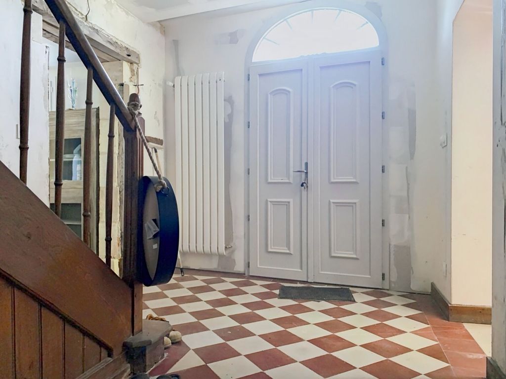 Achat maison à vendre 4 chambres 270 m² - Montpon-Ménestérol