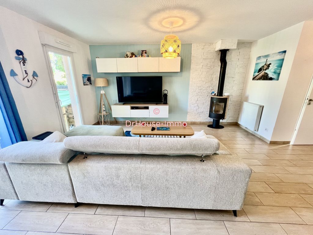 Achat maison à vendre 3 chambres 74 m² - Le Lavandou