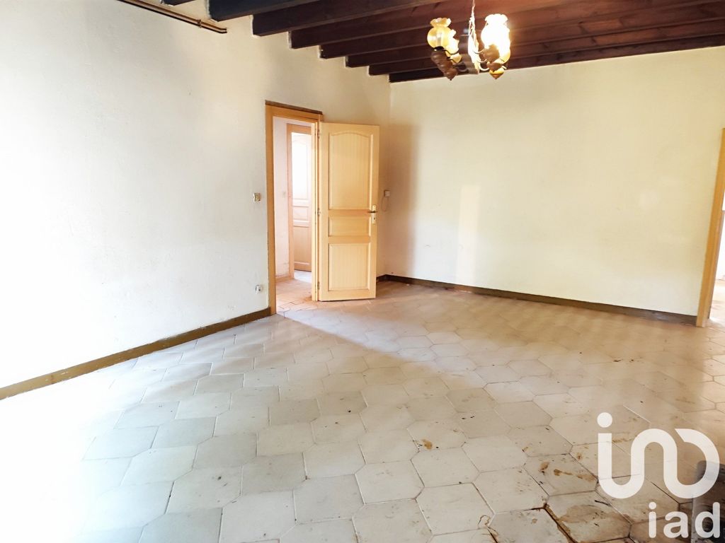 Achat maison à vendre 2 chambres 75 m² - Lussac