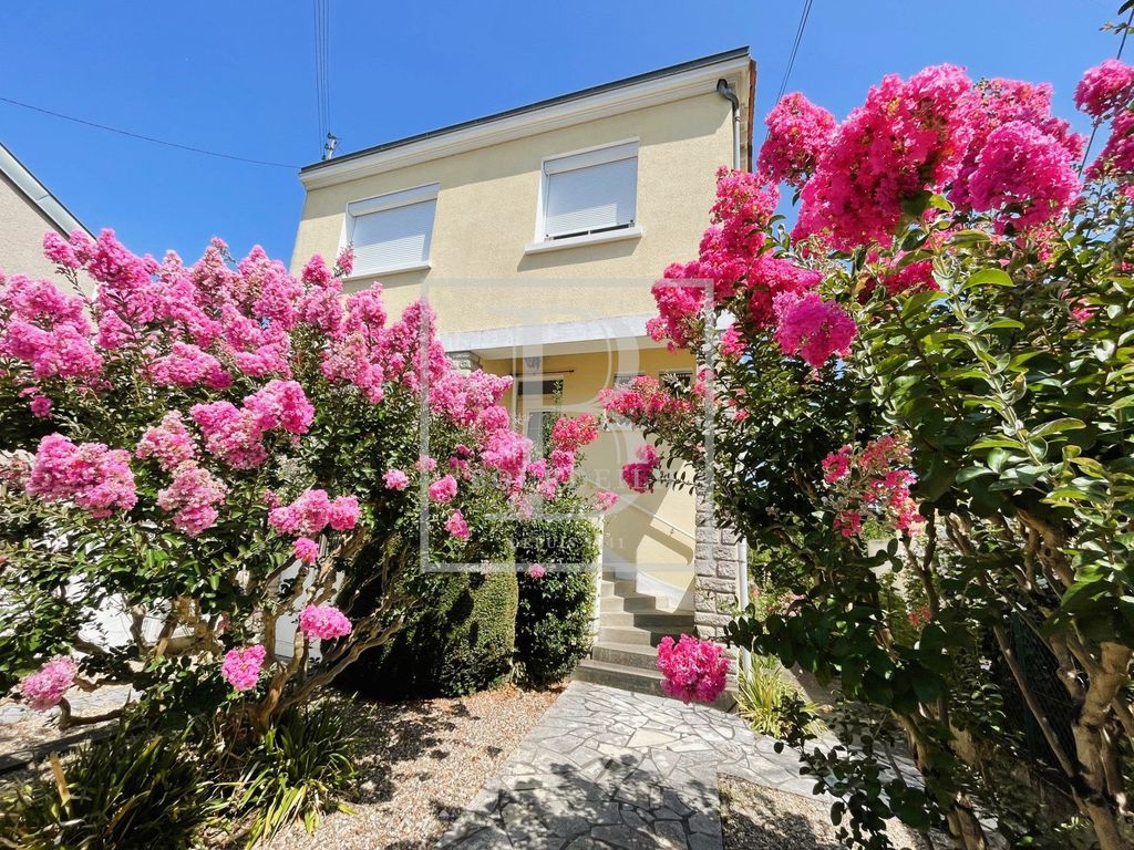 Achat maison à vendre 4 chambres 140 m² - Périgueux