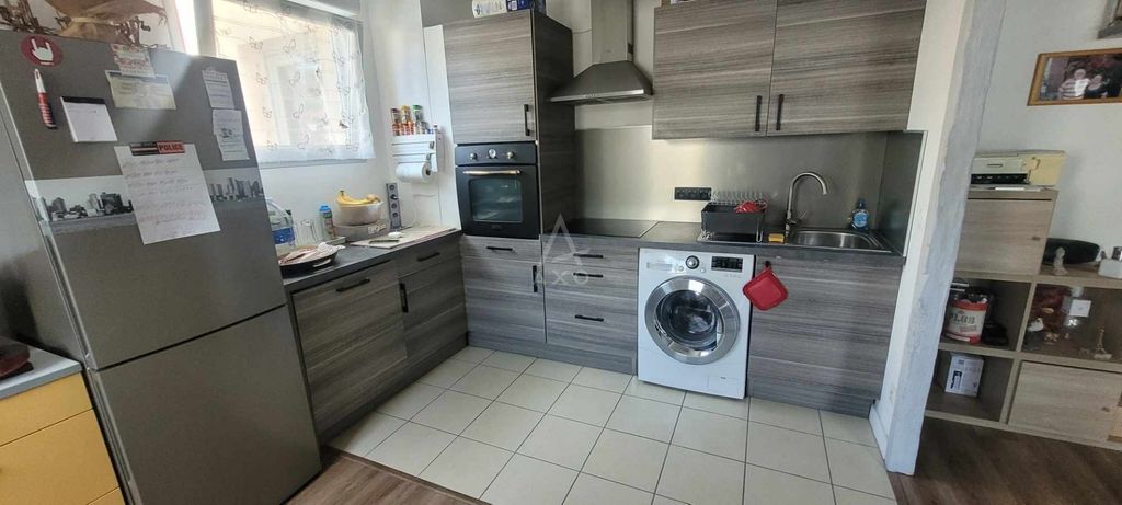 Achat appartement à vendre 2 pièces 54 m² - Albertville