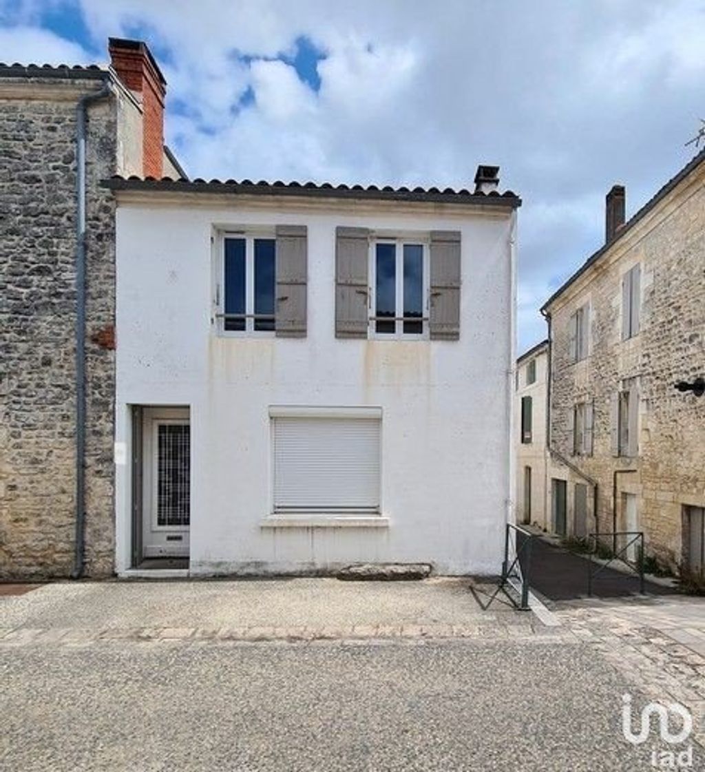 Achat maison à vendre 3 chambres 73 m² - Port-d'Envaux