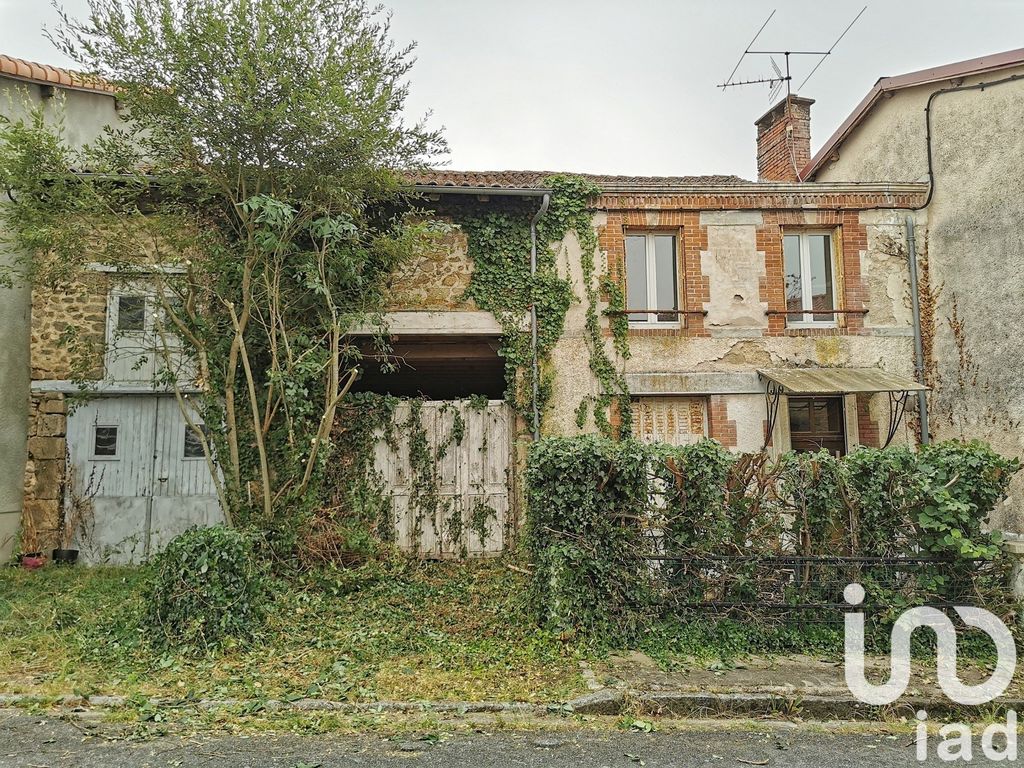 Achat maison à vendre 3 chambres 145 m² - Cognac-la-Forêt