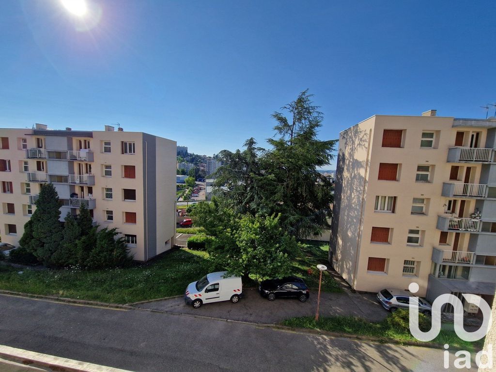 Achat appartement à vendre 3 pièces 58 m² - Saint-Étienne