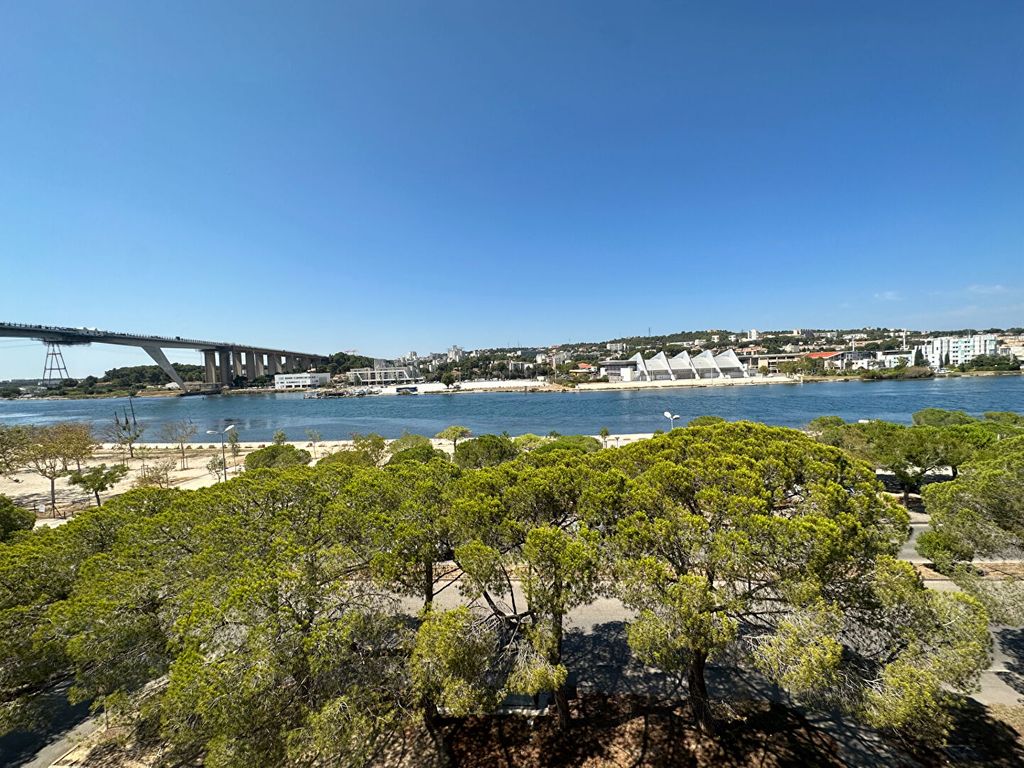 Achat appartement à vendre 5 pièces 76 m² - Martigues