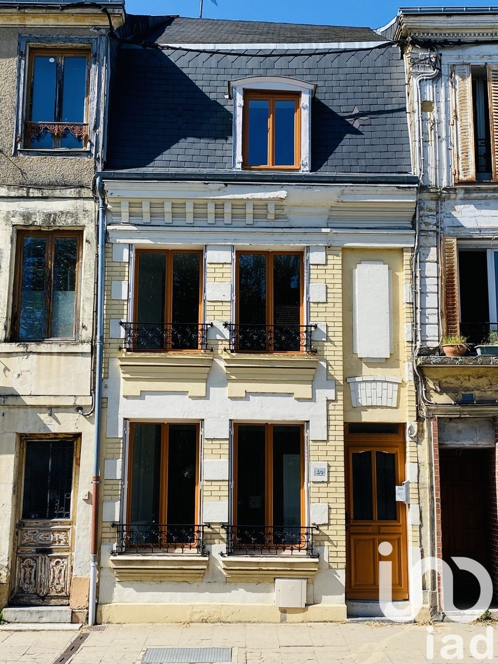 Achat maison à vendre 4 chambres 156 m² - Vouziers