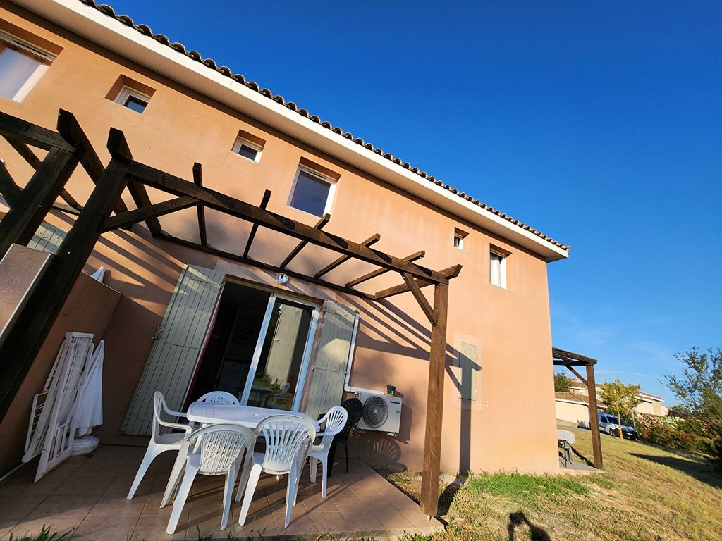 Achat appartement à vendre 3 pièces 35 m² - Saint-Saturnin-lès-Avignon