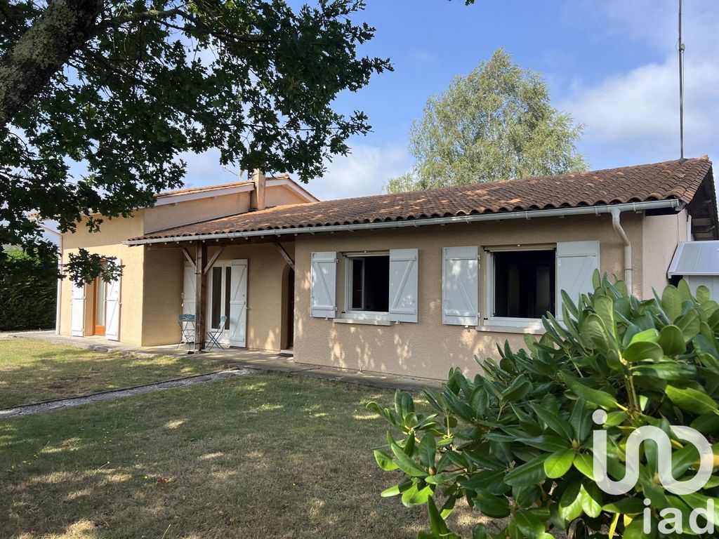 Achat maison à vendre 4 chambres 130 m² - Saint-Magne