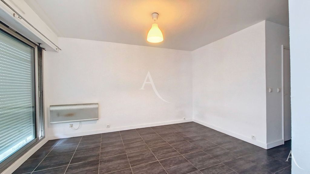 Achat studio à vendre 25 m² - Paris 20ème arrondissement