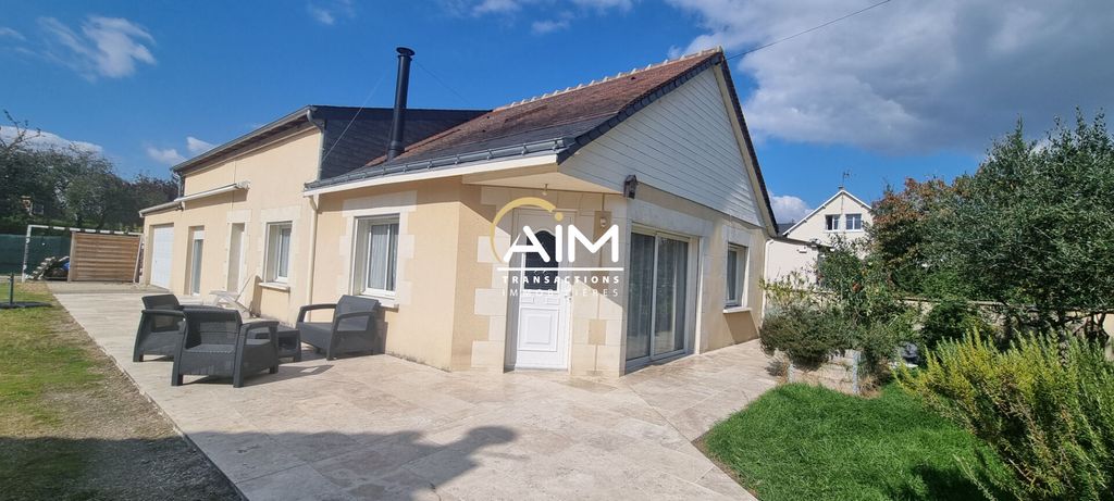 Achat maison à vendre 3 chambres 140 m² - Saint-Martin-le-Beau