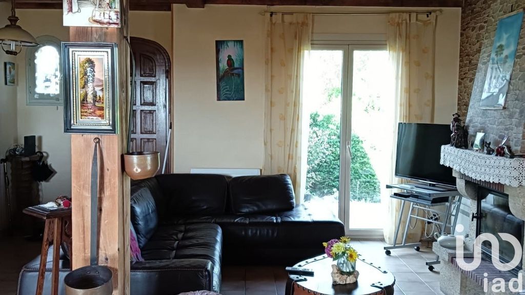 Achat maison à vendre 3 chambres 120 m² - Yssandon