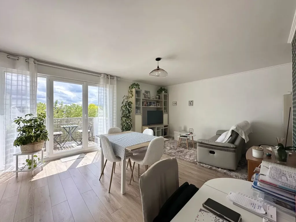 Achat appartement à vendre 3 pièces 70 m² - Plaisir