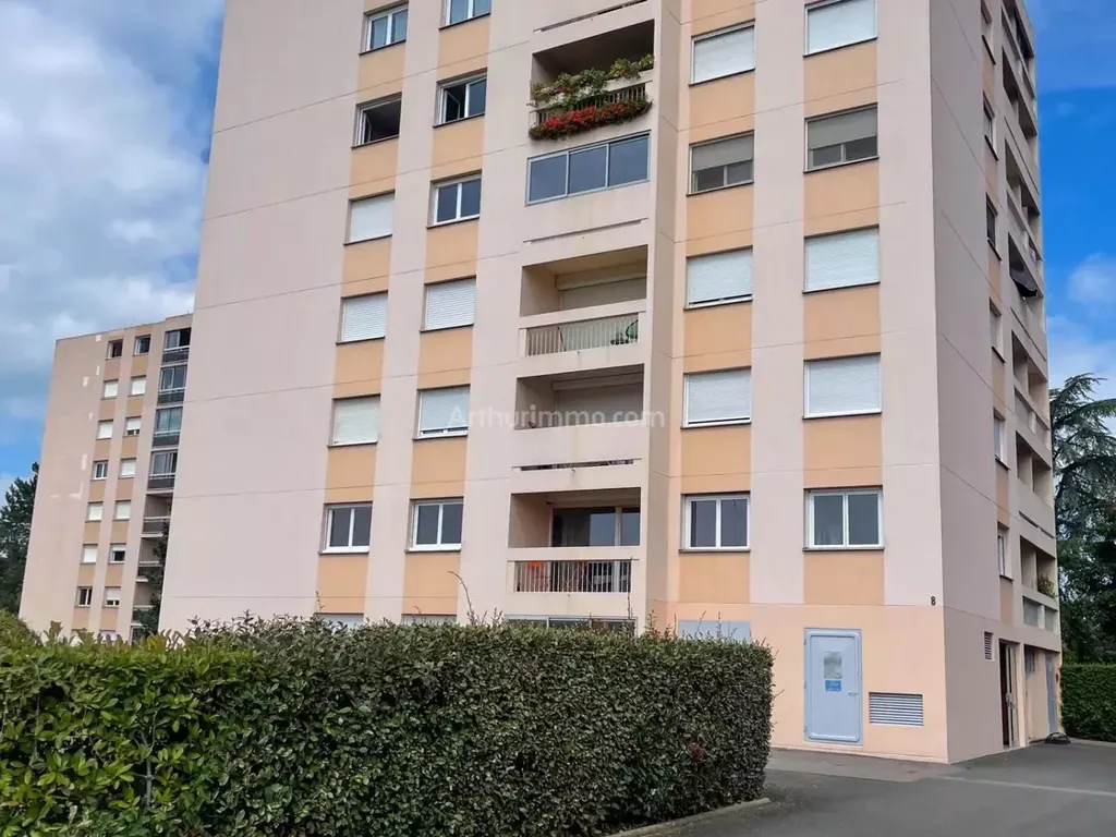 Achat appartement à vendre 2 pièces 49 m² - Roanne