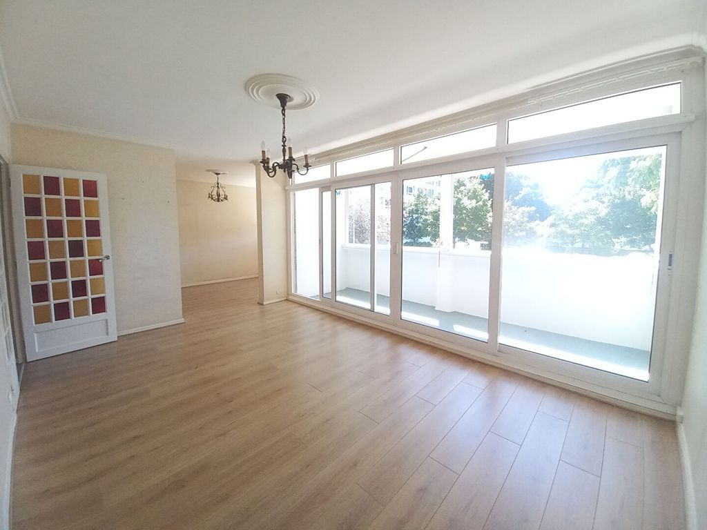 Achat appartement à vendre 5 pièces 84 m² - Saint-Herblain