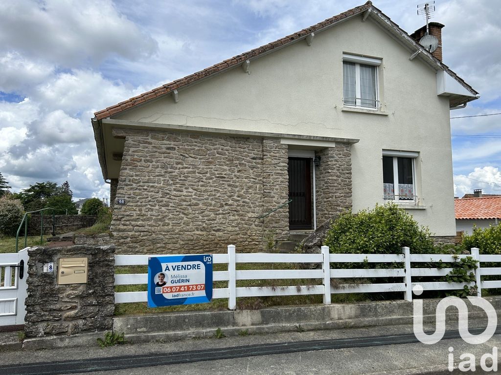 Achat maison à vendre 3 chambres 120 m² - Parthenay