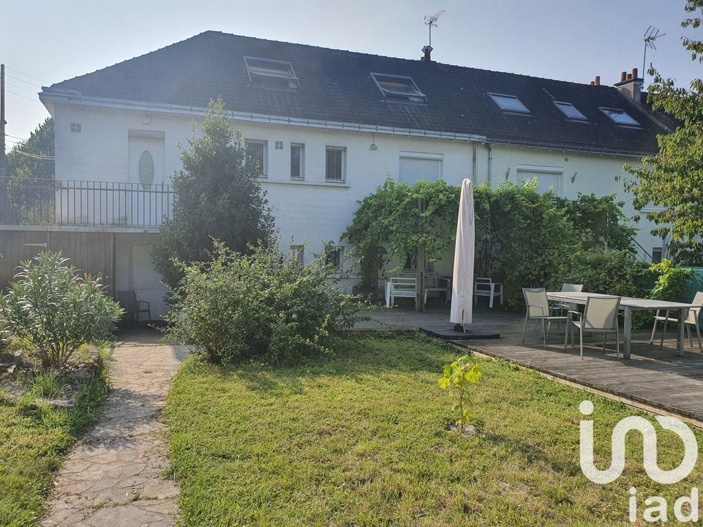 Achat maison à vendre 5 chambres 158 m² - Joué-lès-Tours