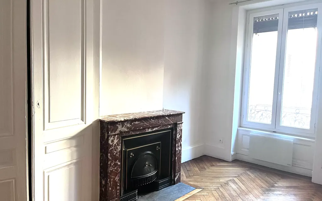 Achat appartement à vendre 3 pièces 61 m² - Lyon 7ème arrondissement