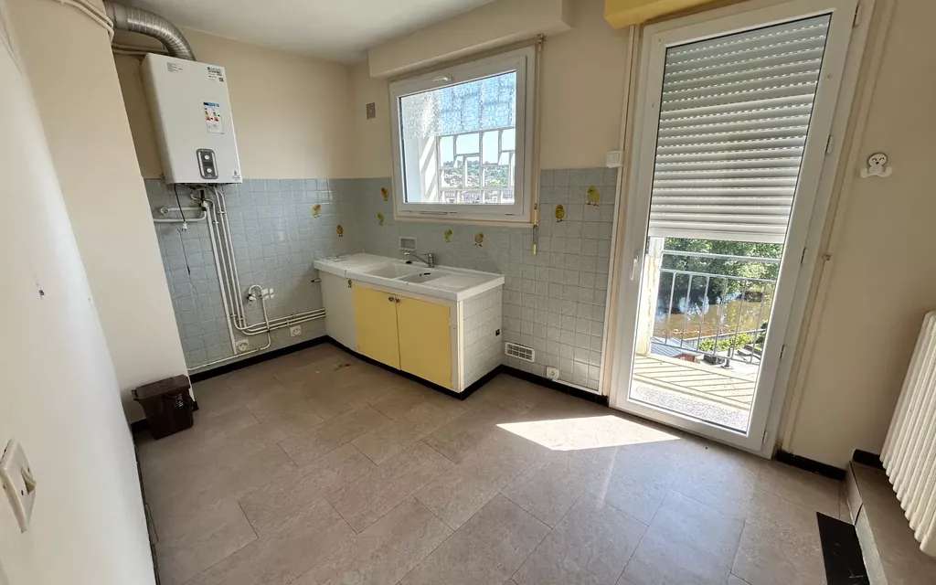 Achat appartement à vendre 2 pièces 45 m² - Brive-la-Gaillarde