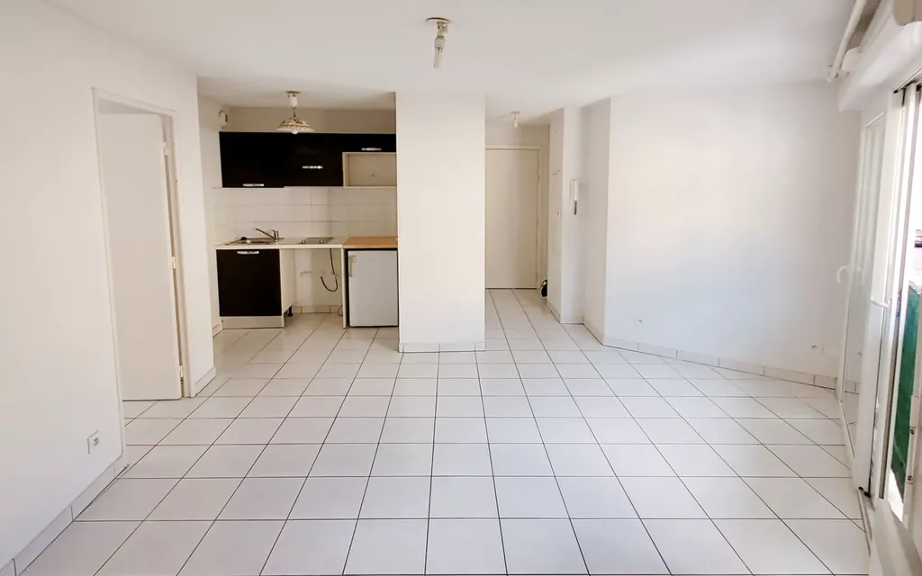 Achat appartement à vendre 2 pièces 34 m² - Nice