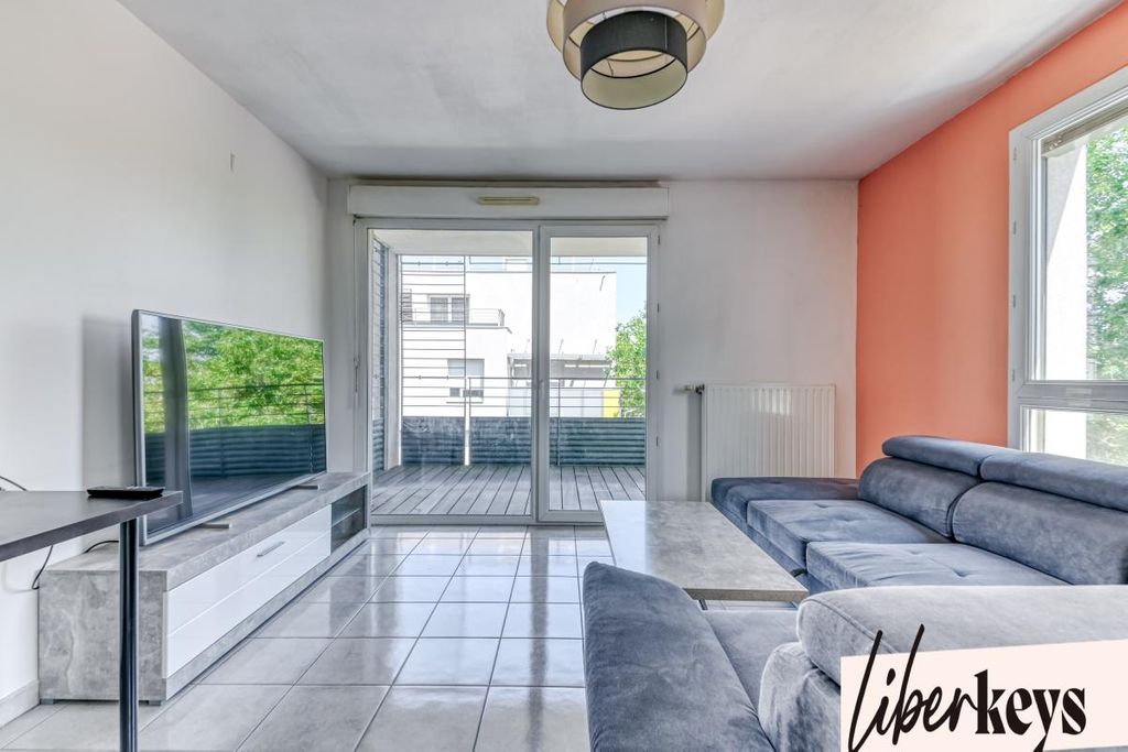 Achat appartement à vendre 2 pièces 54 m² - Lyon 8ème arrondissement