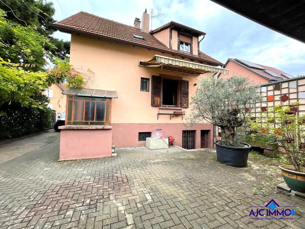 Achat maison à vendre 3 chambres 92 m² - Bischheim