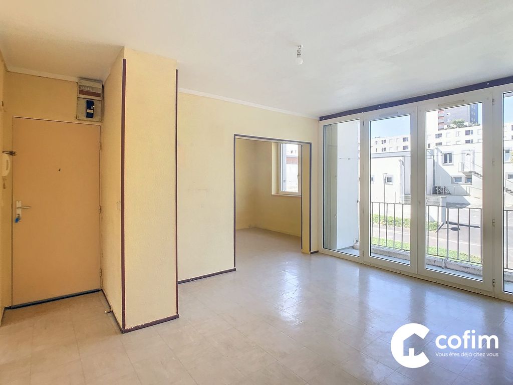 Achat appartement à vendre 4 pièces 67 m² - Mourenx