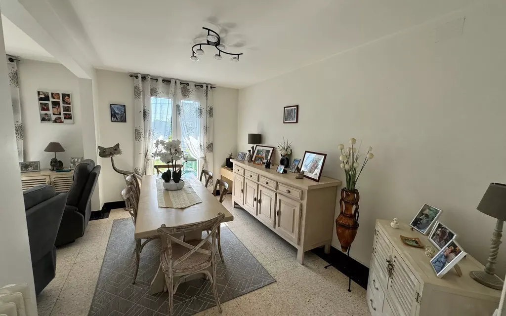 Achat appartement à vendre 4 pièces 82 m² - Trélissac