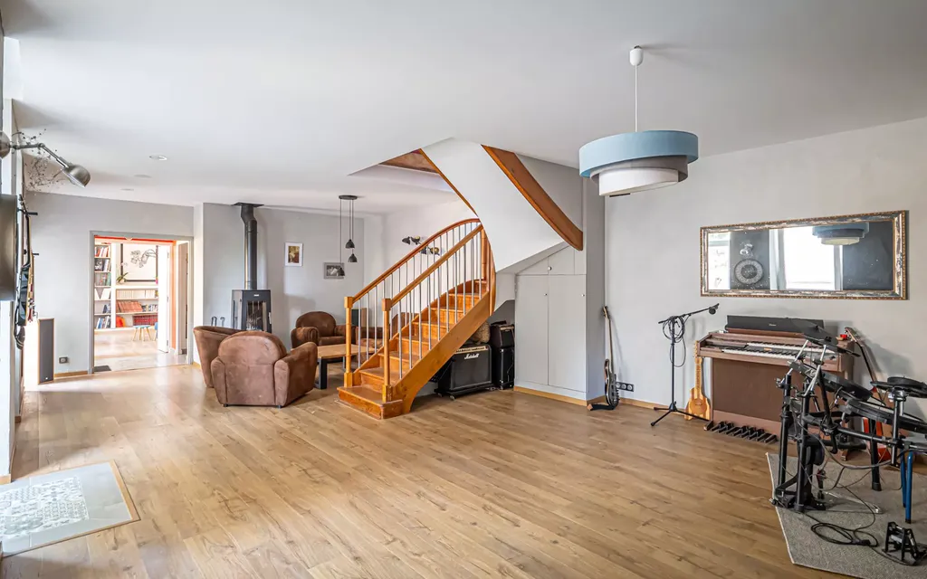 Achat maison à vendre 5 chambres 192 m² - Le Mans