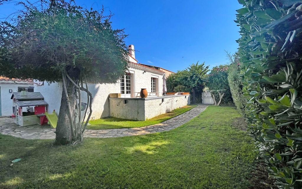 Achat maison à vendre 3 chambres 120 m² - Agde