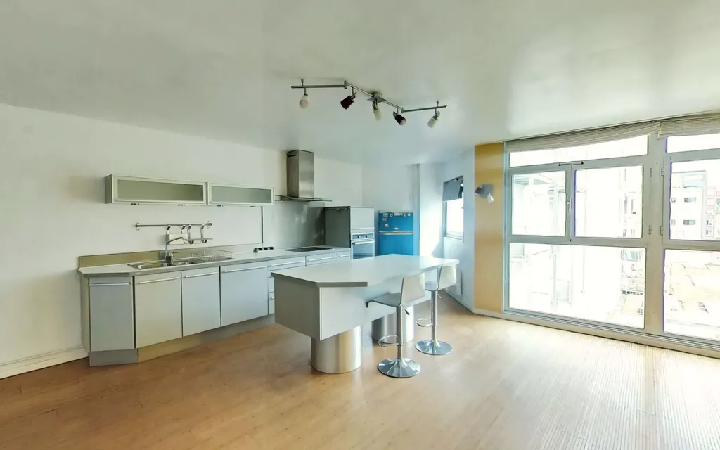 Achat appartement à vendre 3 pièces 104 m² - Lille