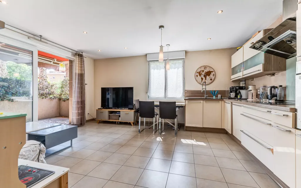 Achat appartement à vendre 3 pièces 54 m² - Saint-André-de-la-Roche