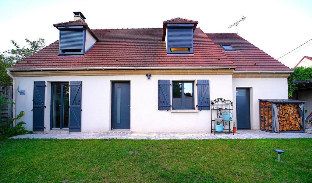 Achat maison à vendre 4 chambres 114 m² - Fontenay-lès-Briis