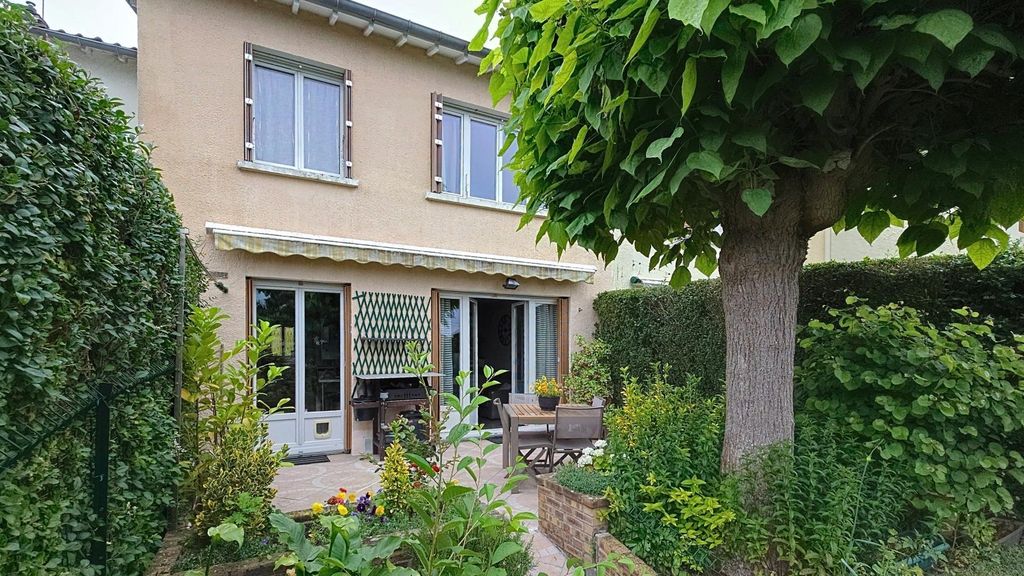 Achat maison à vendre 3 chambres 96 m² - Ollainville