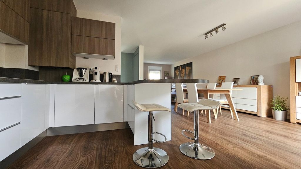 Achat maison à vendre 3 chambres 99 m² - Reims