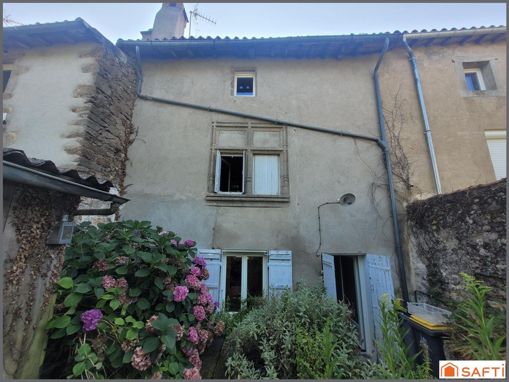 Achat maison à vendre 3 chambres 165 m² - Parthenay