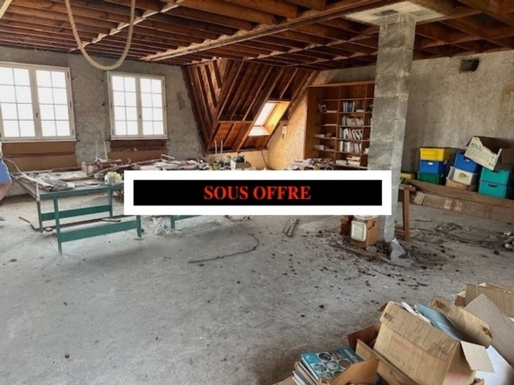 Achat loft à vendre 1 pièce 140 m² - Carhaix-Plouguer