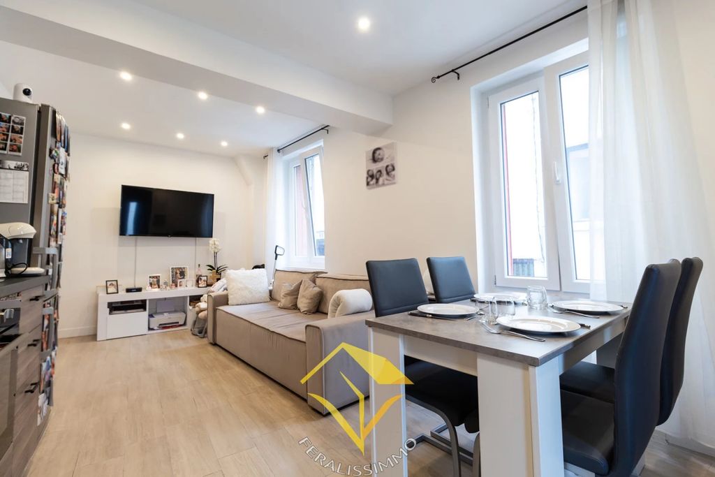 Achat maison à vendre 2 chambres 51 m² - Vaux-sur-Seine