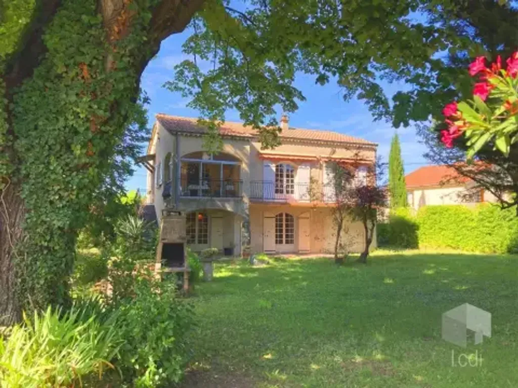 Achat maison à vendre 4 chambres 150 m² - Montélimar