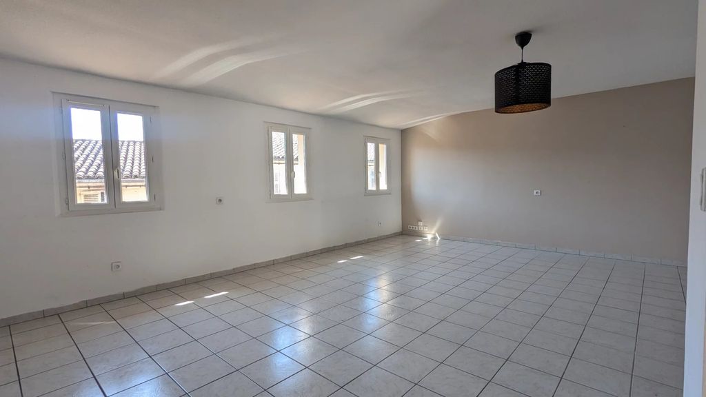 Achat appartement à vendre 3 pièces 84 m² - Carcès