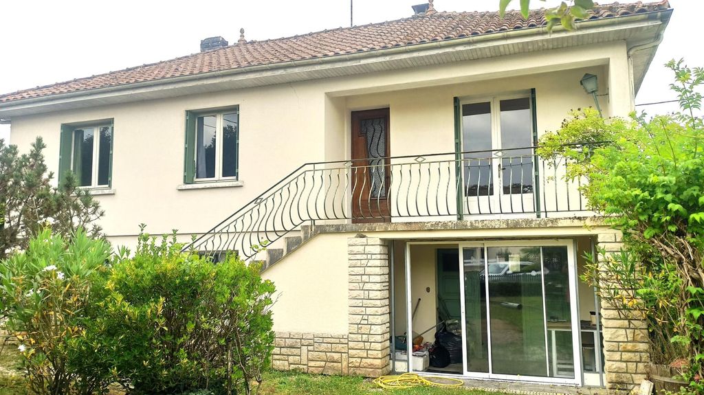 Achat maison à vendre 3 chambres 90 m² - Razac-sur-l'Isle