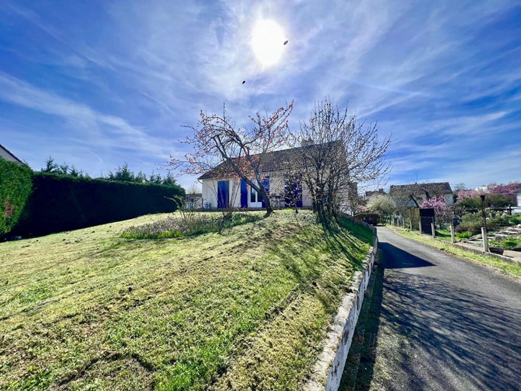 Achat maison à vendre 4 chambres 160 m² - Coulanges-lès-Nevers