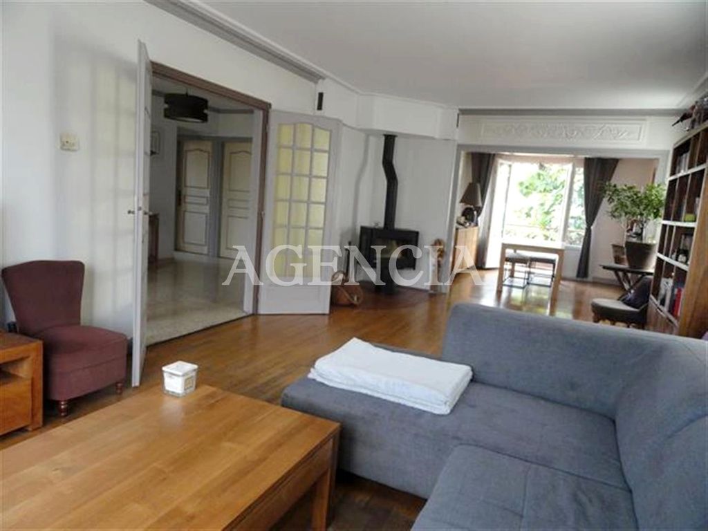 Achat maison à vendre 5 chambres 159 m² - Pontault-Combault