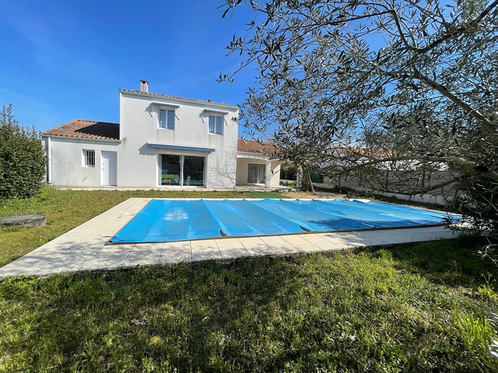 Achat maison à vendre 4 chambres 133 m² - La Tranche-sur-Mer