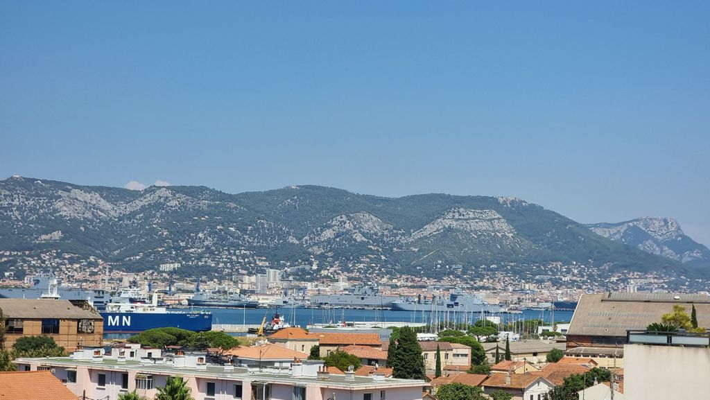 Achat appartement à vendre 2 pièces 42 m² - La Seyne-sur-Mer