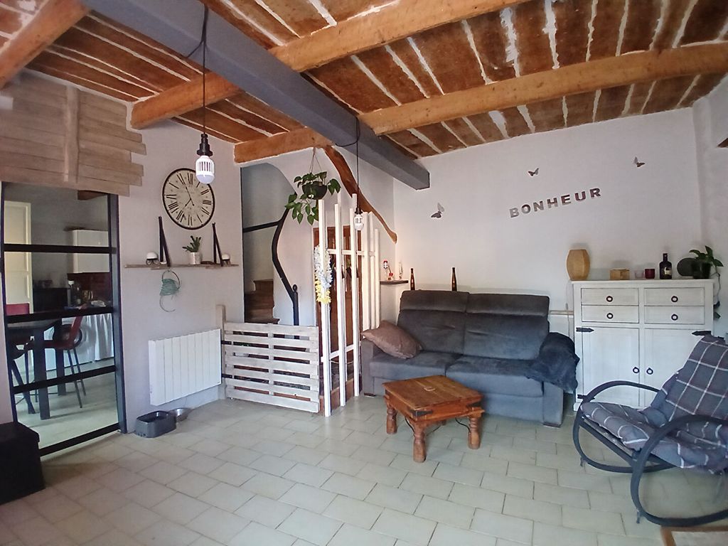 Achat maison à vendre 2 chambres 74 m² - Gonfaron