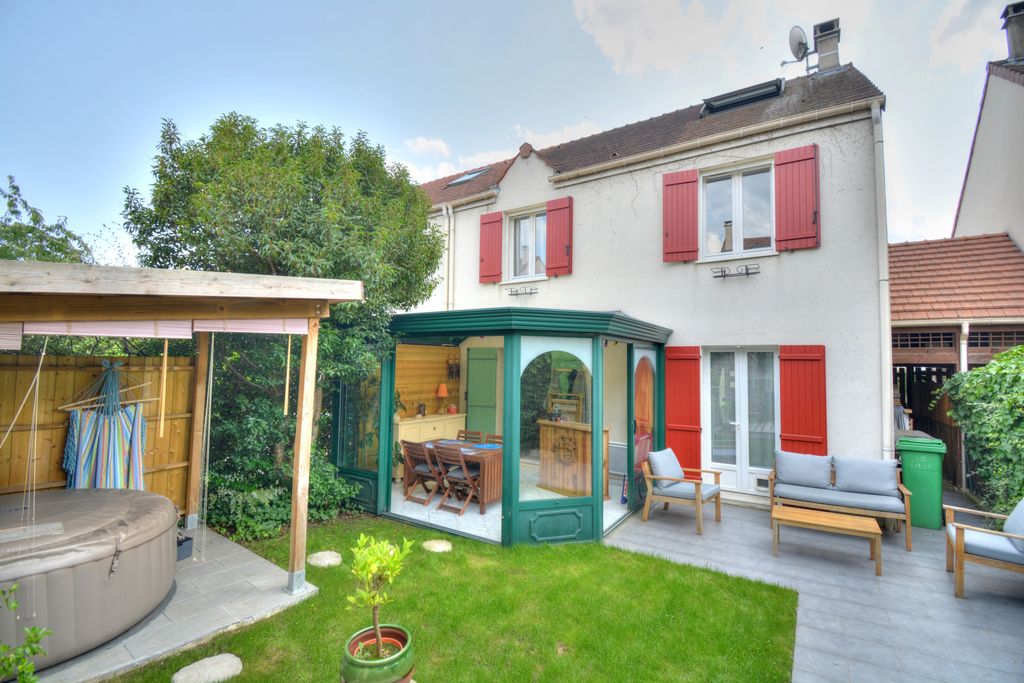 Achat maison à vendre 4 chambres 118 m² - Savigny-sur-Orge